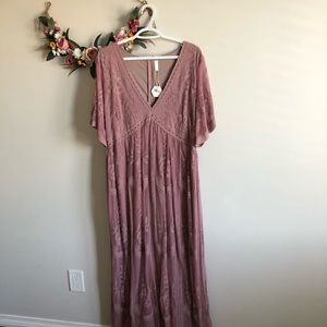 NWT PinkBlush 1X Mauve Lace Maternity Maxi